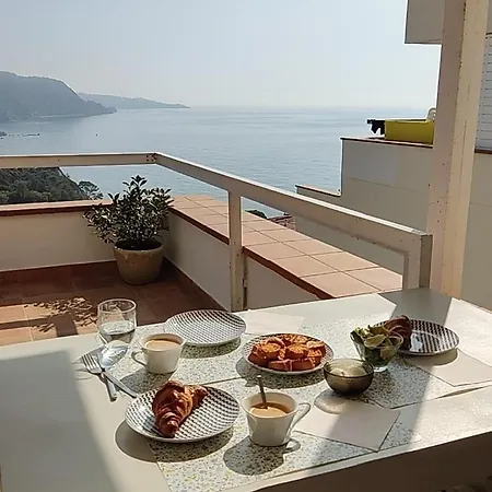 Apartment Thegoldsand Cala Salions Tossa De Mar Gerona