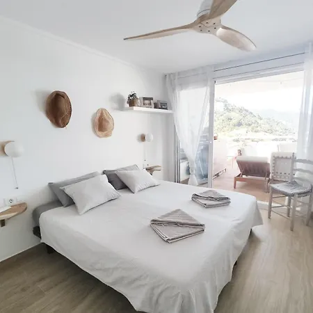 Thegoldsand Cala Salions Tossa De Mar