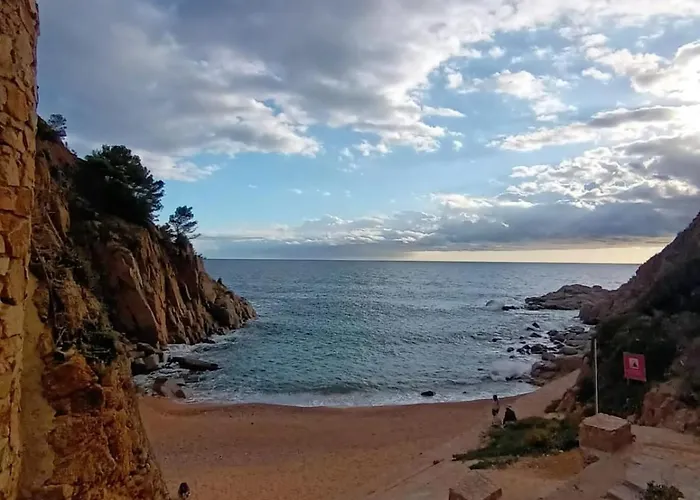 Thegoldsand Cala Salions Tossa De Mar Girona